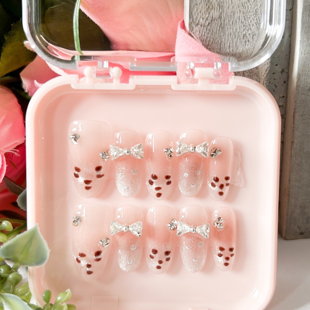 Pink and Silver Bow Nail Set